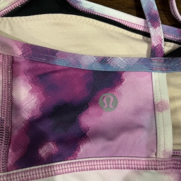 Lululemon Sports Bra - Picture 4 of 5